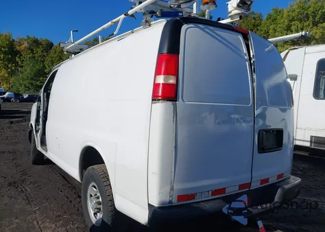 2015 Chevrolet Express 2500 Work Van из США, поврежденный, VIN 1GCWGFCF7F1169136